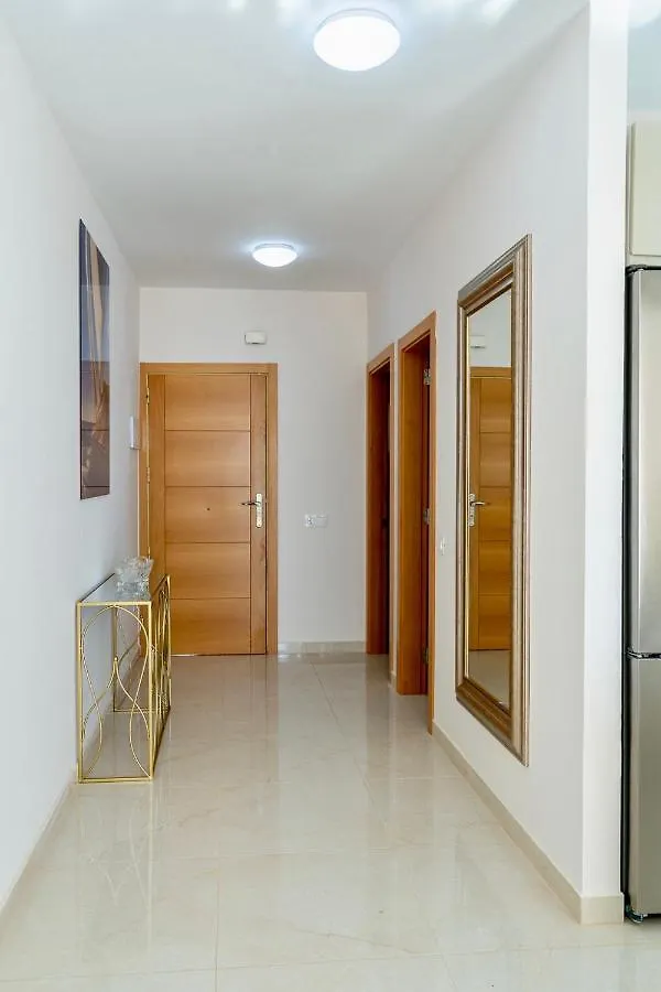 Esmeralda. Lovely And New Apartment Right By The Ocean! Callao Salvaje España